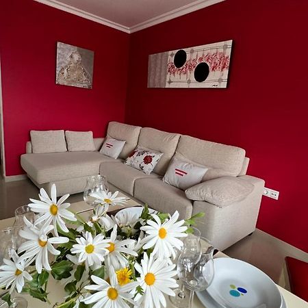 Apartamentos Maria De Lucia - Piso B Arou Eksteriør billede