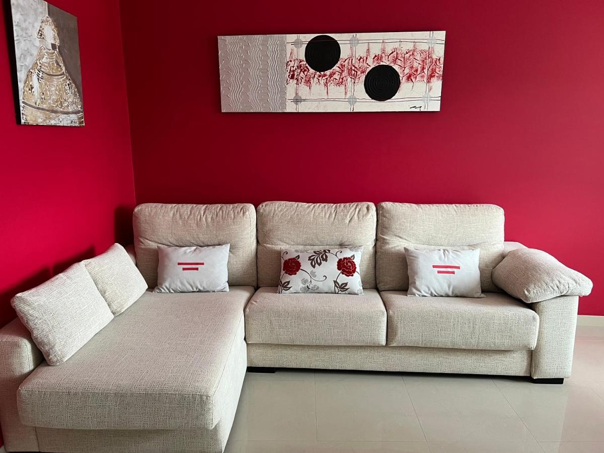 Apartamentos Maria De Lucia - Piso B Arou Eksteriør billede